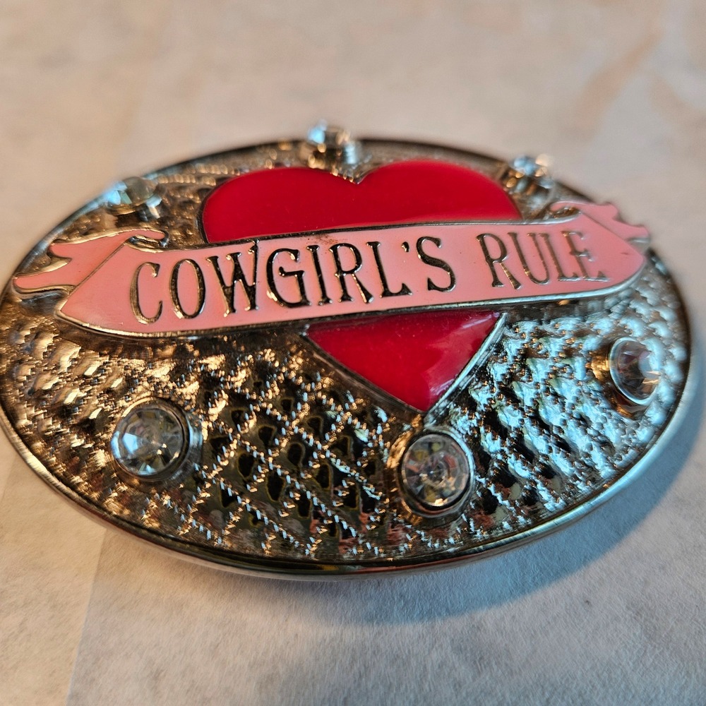 Nocona Cowgirls Rule Y2K Belt Buckle Silver Red Heart Pink Banner Rhinestone - Picture 4 of 6